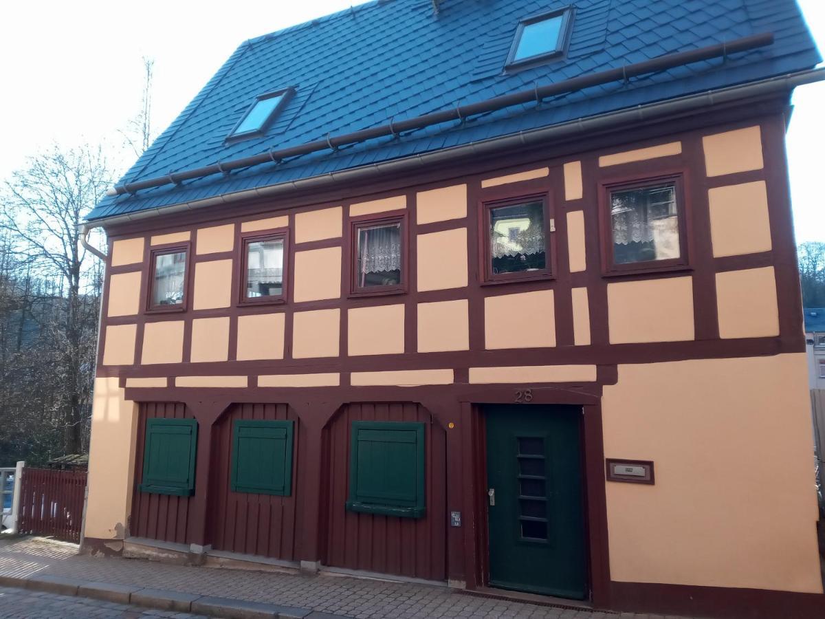 Ferienwohnung Zum Sebnitzer Hirsch Екстериор снимка
